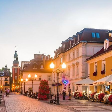 Hotel Restauracja Caspar Jelenia Góra Екстериор снимка