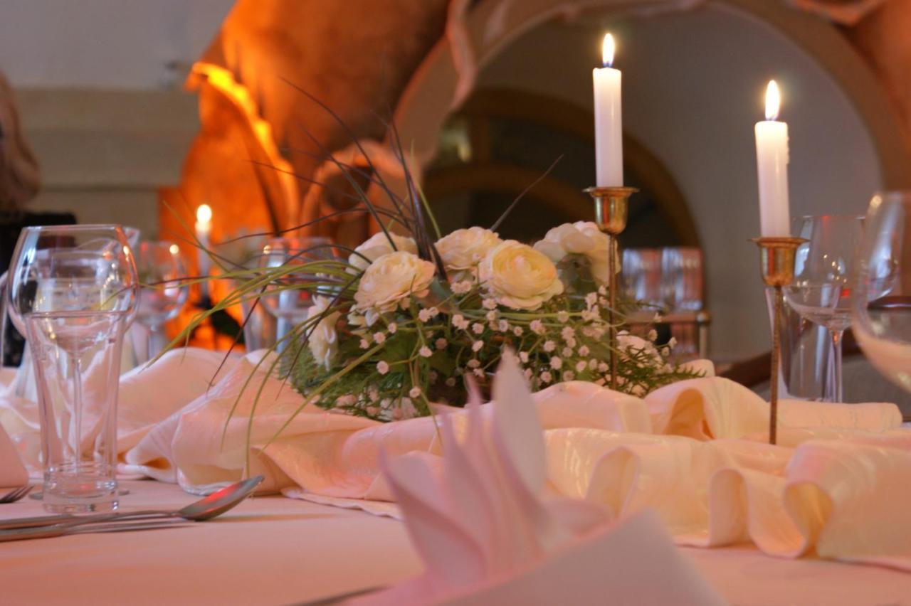 Hotel Restauracja Caspar Jelenia Góra Екстериор снимка