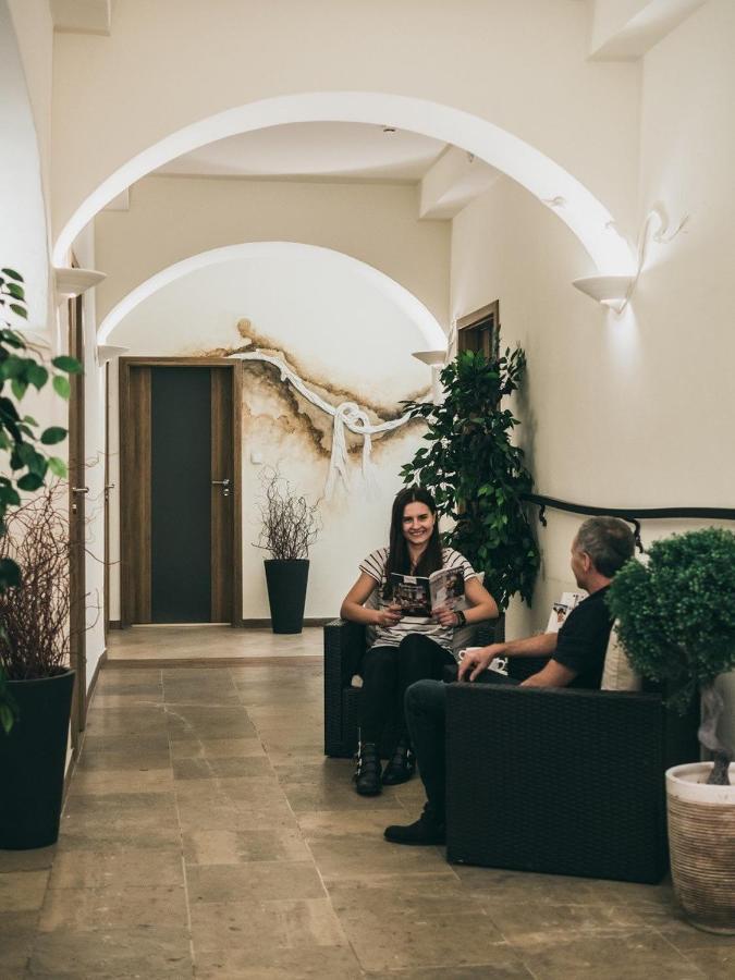 Hotel Restauracja Caspar Jelenia Góra Екстериор снимка