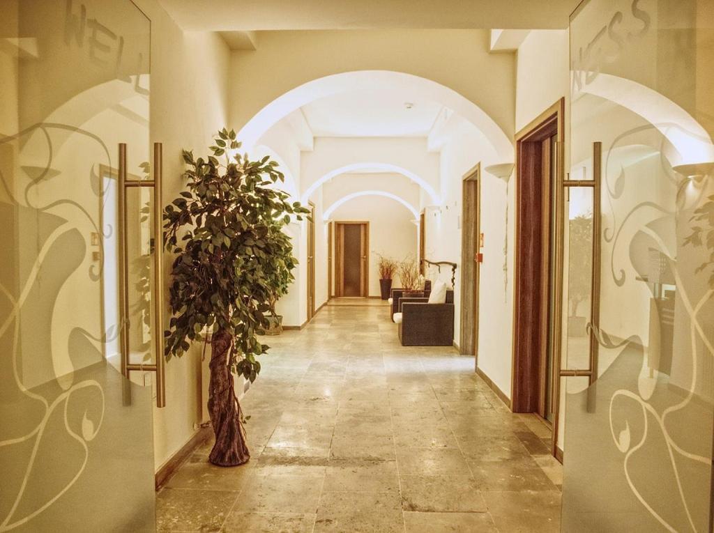 Hotel Restauracja Caspar Jelenia Góra Екстериор снимка